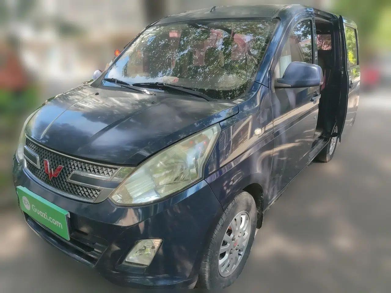 Wuling Rongguang V 2015 1.2L Standard Version — миниатюра 1