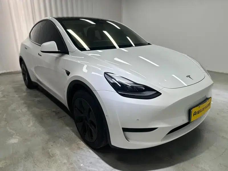 Model Y 2023 Rear-Wheel Drive — миниатюра 3