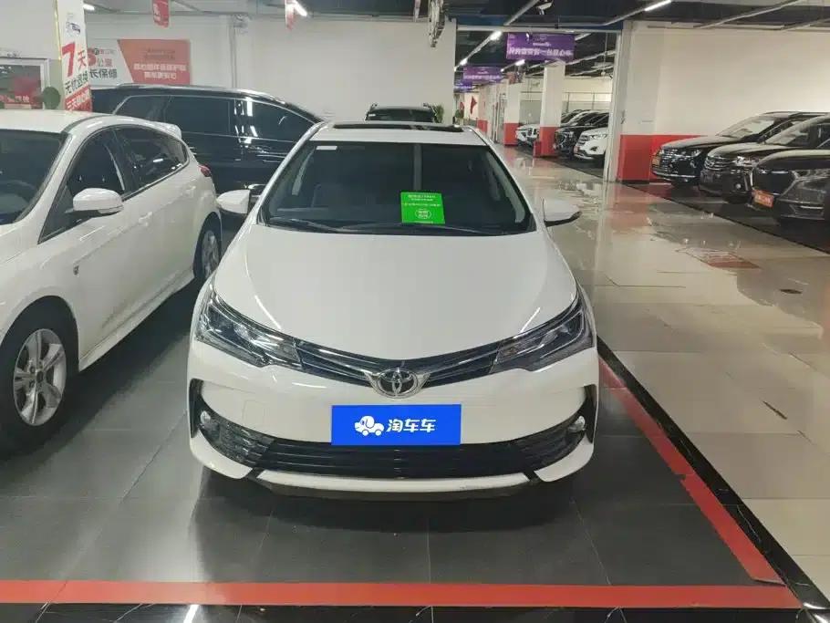 2017 Corolla 1.2T CVT GL — миниатюра 2