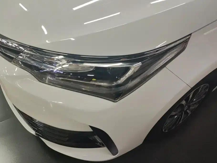 2017 Corolla 1.2T CVT GL — миниатюра 5