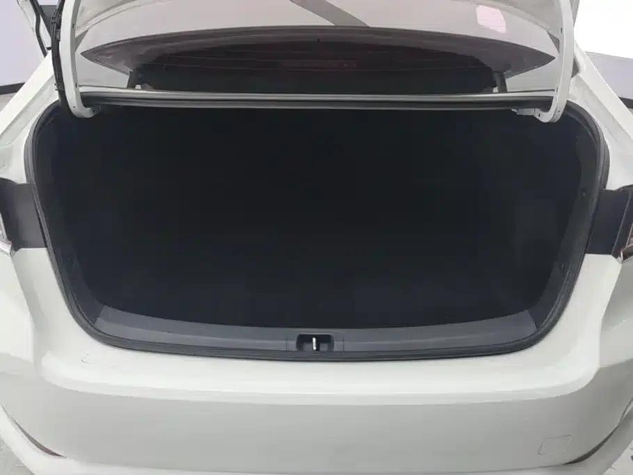 2019 Toyota Corolla 1.2T S-CVT GL Pioneer Edition — миниатюра 4
