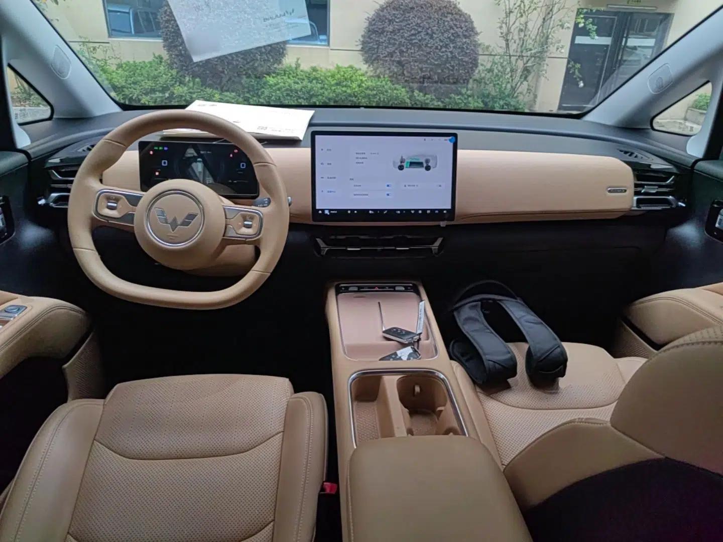 Wuling Starlight 730 2025 Model Plug-in Hybrid 125km Luxury Edition — миниатюра 17
