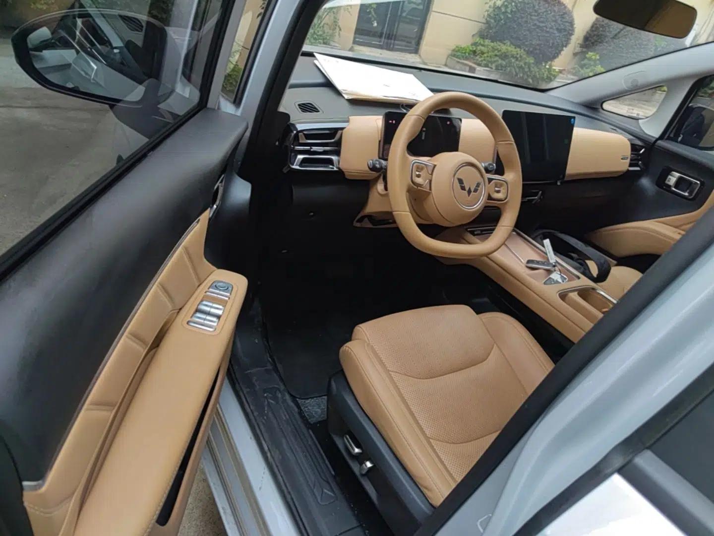 Wuling Starlight 730 2025 Model Plug-in Hybrid 125km Luxury Edition — миниатюра 23