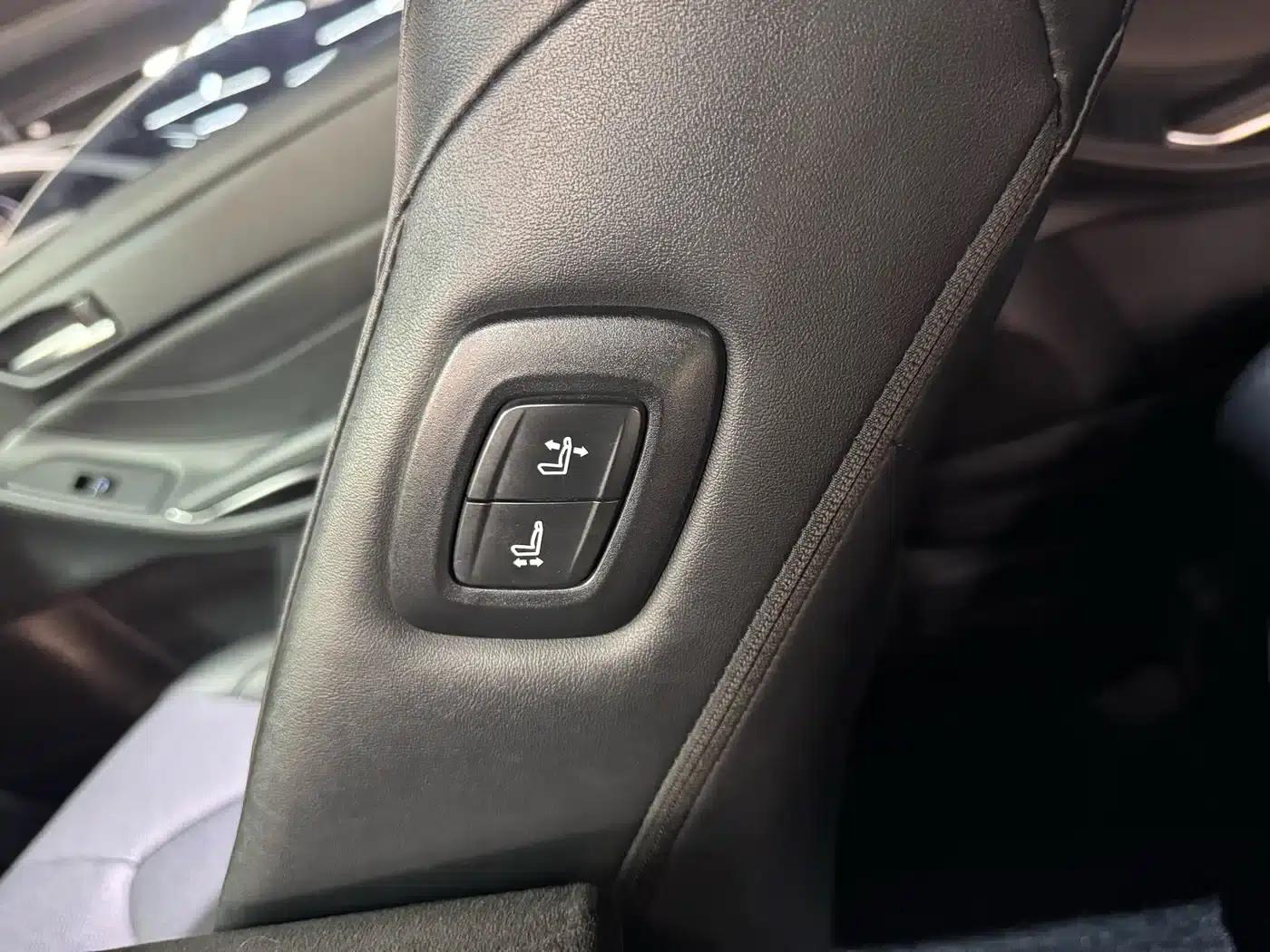 2019 Toyota Avalon Hybrid 2.5L Luxury Edition (China VI Emission Standard) — миниатюра 21