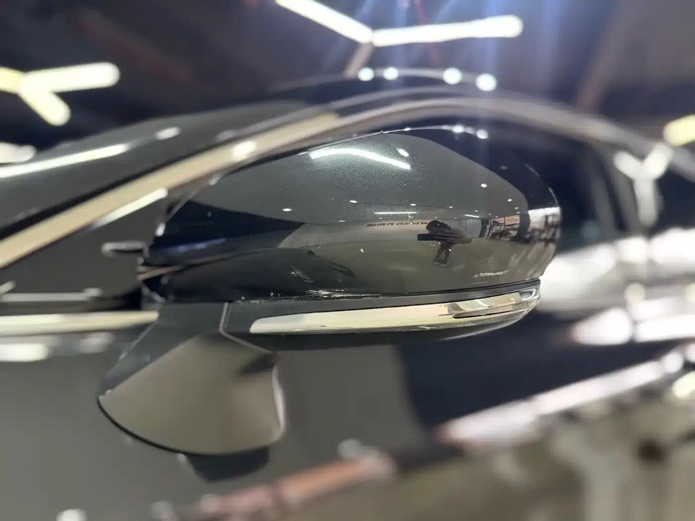 2019 Toyota Avalon Hybrid 2.5L Luxury Edition (China VI Emission Standard) — миниатюра 25