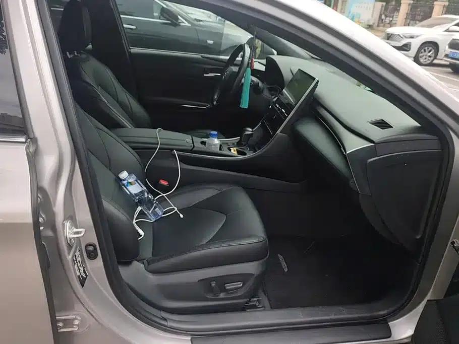 2022 Toyota Avalon 2.5L Luxury Edition — миниатюра 8