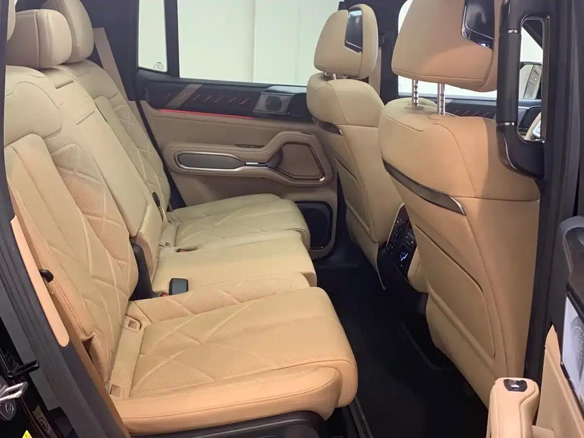 Leopard 8 2025 Smart & Brave Flagship Edition 7-Seater — миниатюра 19