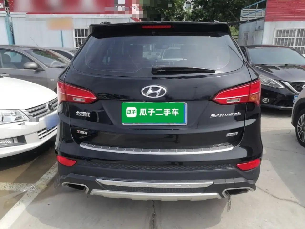Hyundai Santa Fe 2015 2.0T Automatic All-Wheel Drive Smart Version 5 Seats — миниатюра 5