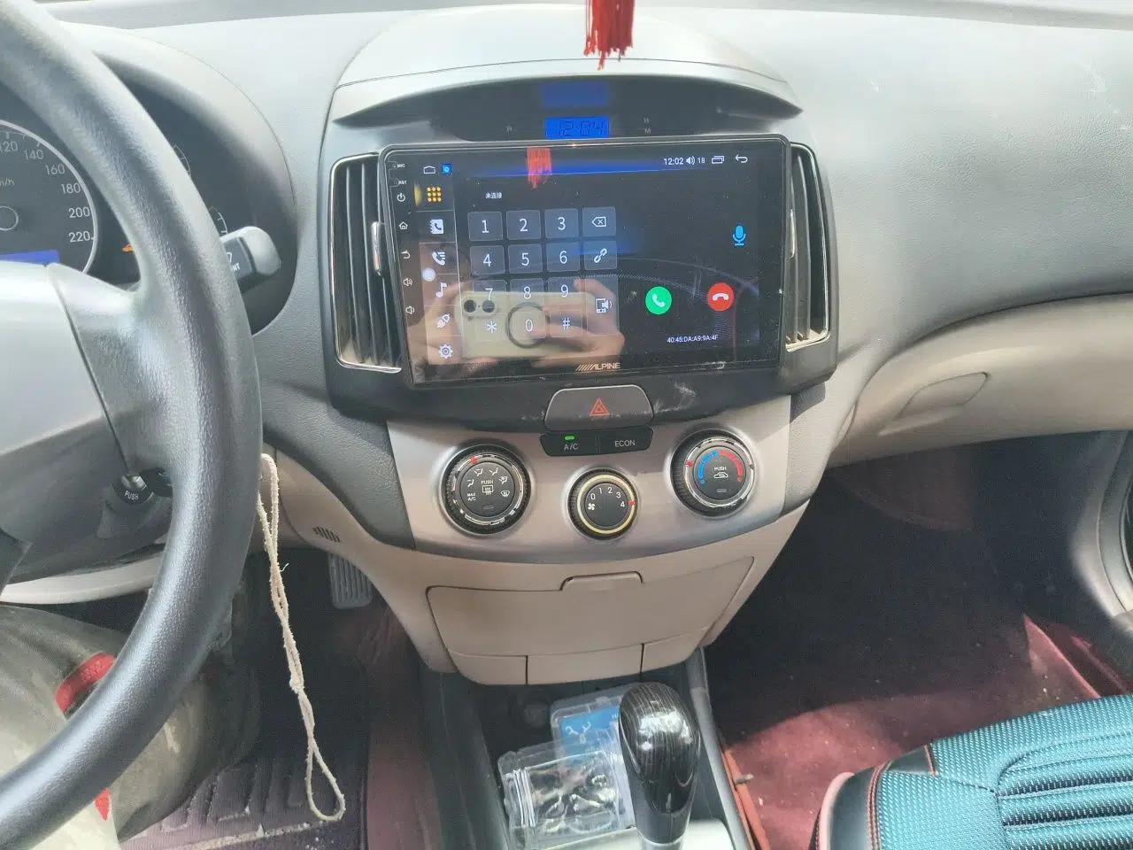 Hyundai Celesta 2011 1.6L Automatic Comfort Edition — миниатюра 13