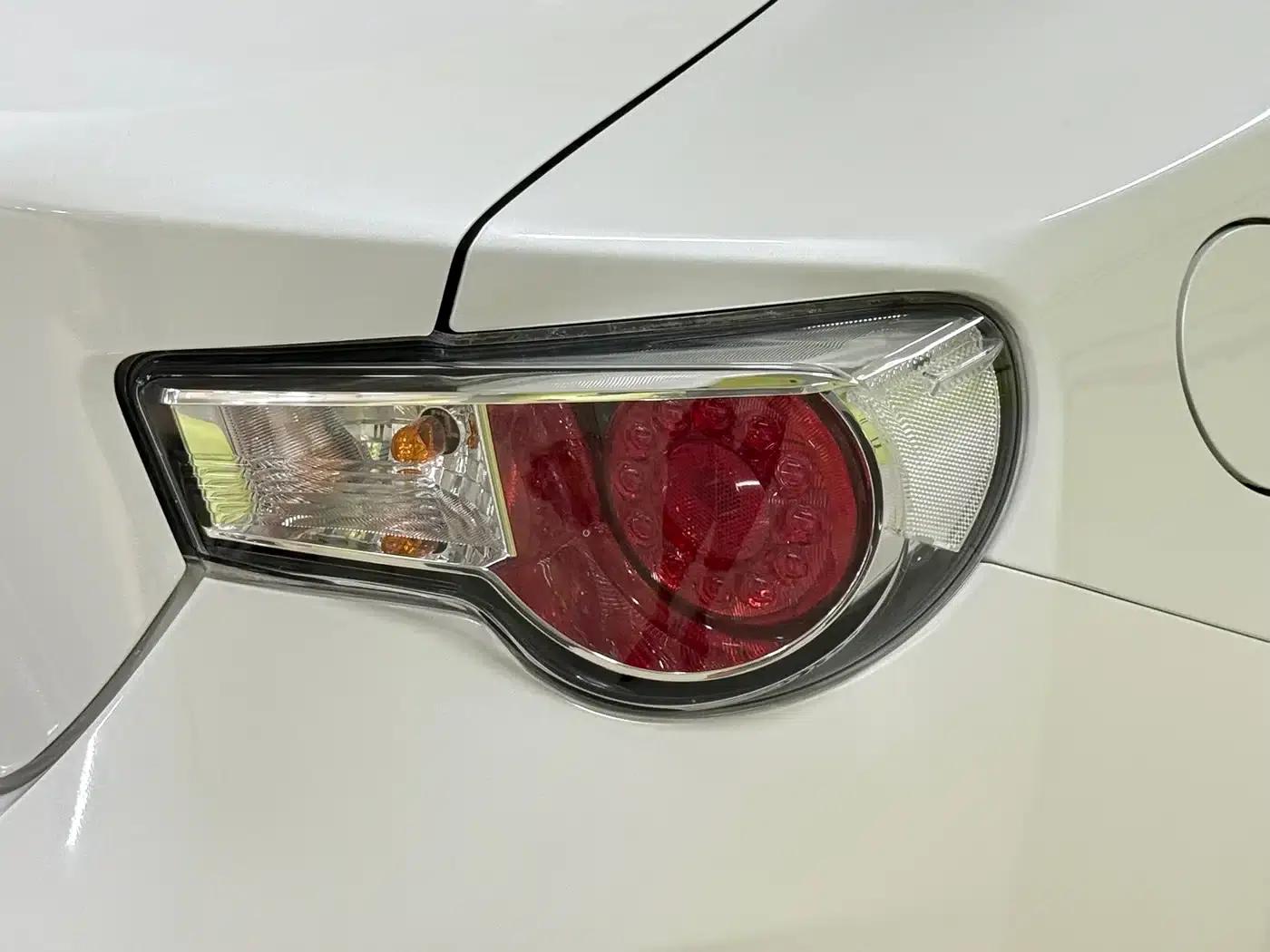 Toyota 86 2013 2.0L Automatic Luxury — миниатюра 6