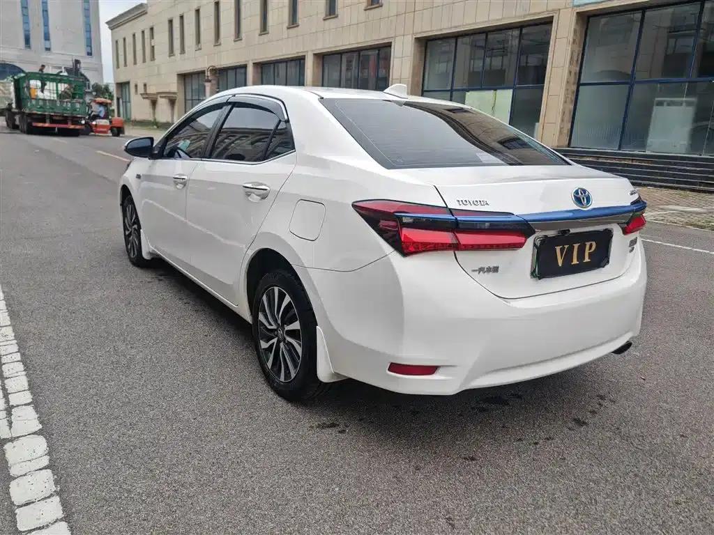 Corolla Hybrid E+ 2019 1.8L E-CVT Pioneer Edition — миниатюра 10