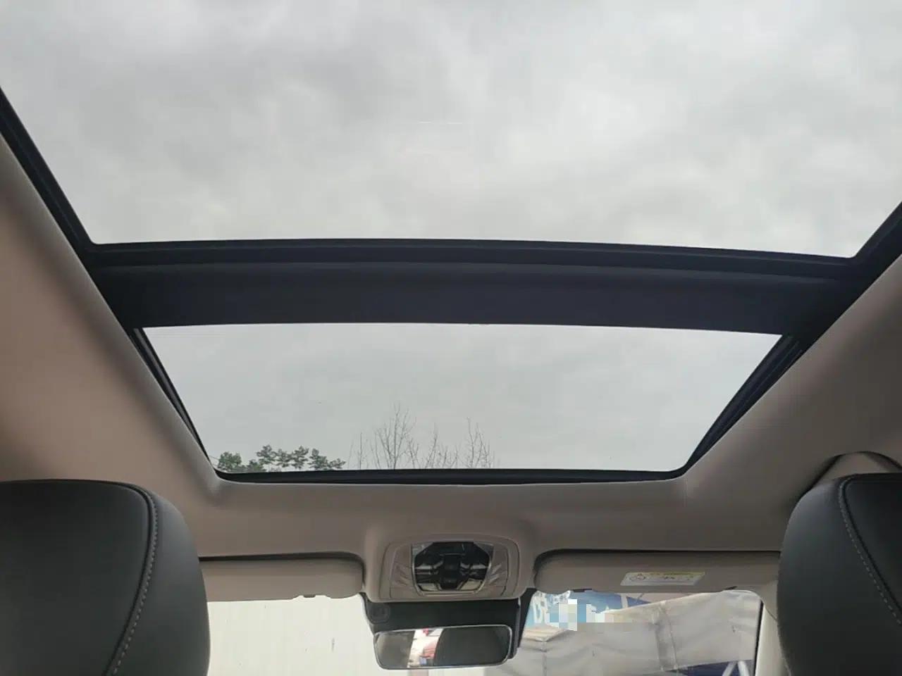EXEED Zhuifeng 2019 1.6T DCT Star Prestige Edition — миниатюра 21