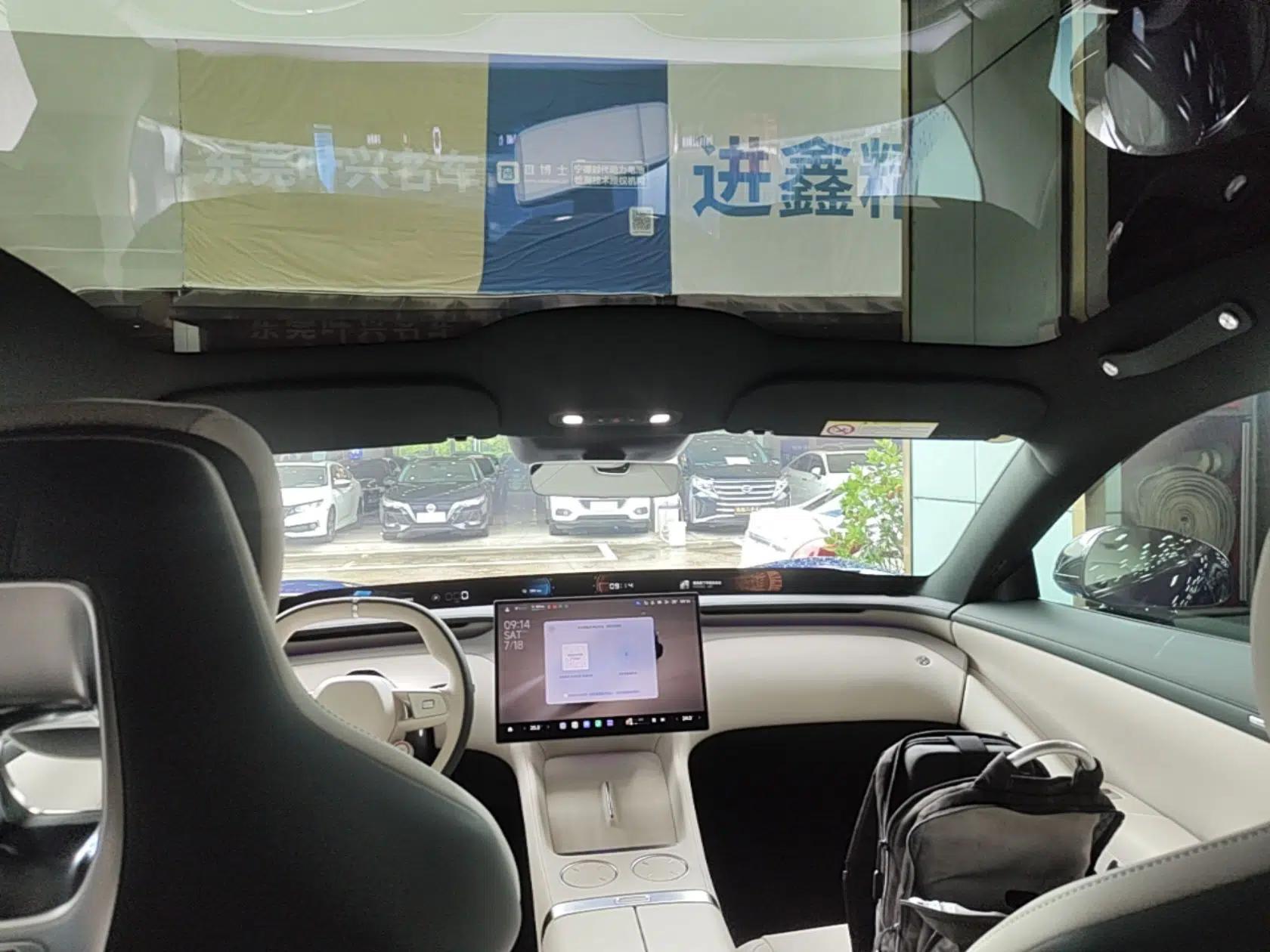 Xiaomi Auto YU7 2025 Ultra-Long Range Rear-Wheel Drive Version — миниатюра 26