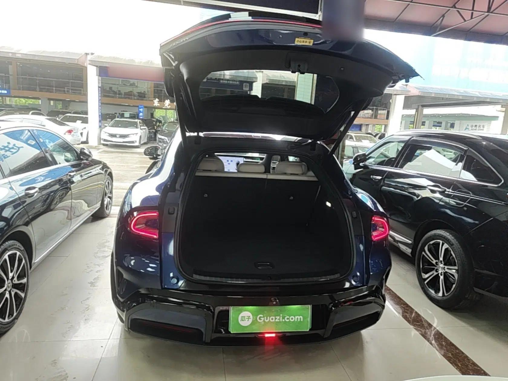Xiaomi Auto YU7 2025 Ultra-Long Range Rear-Wheel Drive Version — миниатюра 27