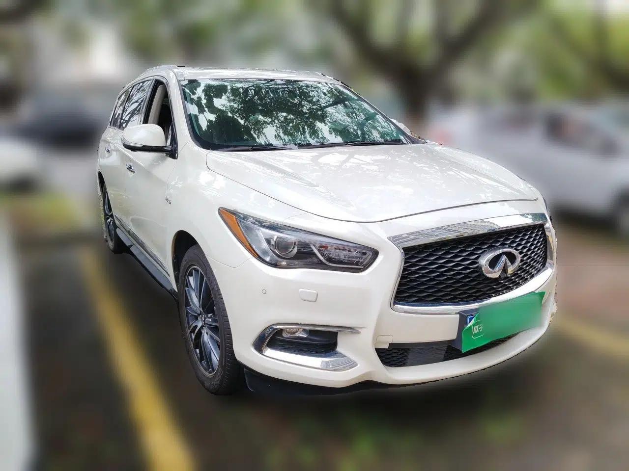 Infiniti QX60 2018 2.5 S/C Hybrid Two-Wheel-Drive Champion Family Edition — миниатюра 3