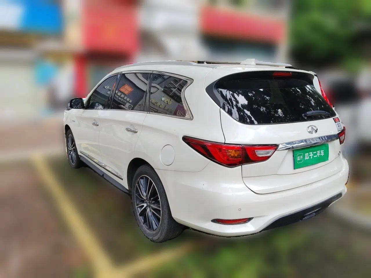 Infiniti QX60 2018 2.5 S/C Hybrid Two-Wheel-Drive Champion Family Edition — миниатюра 4