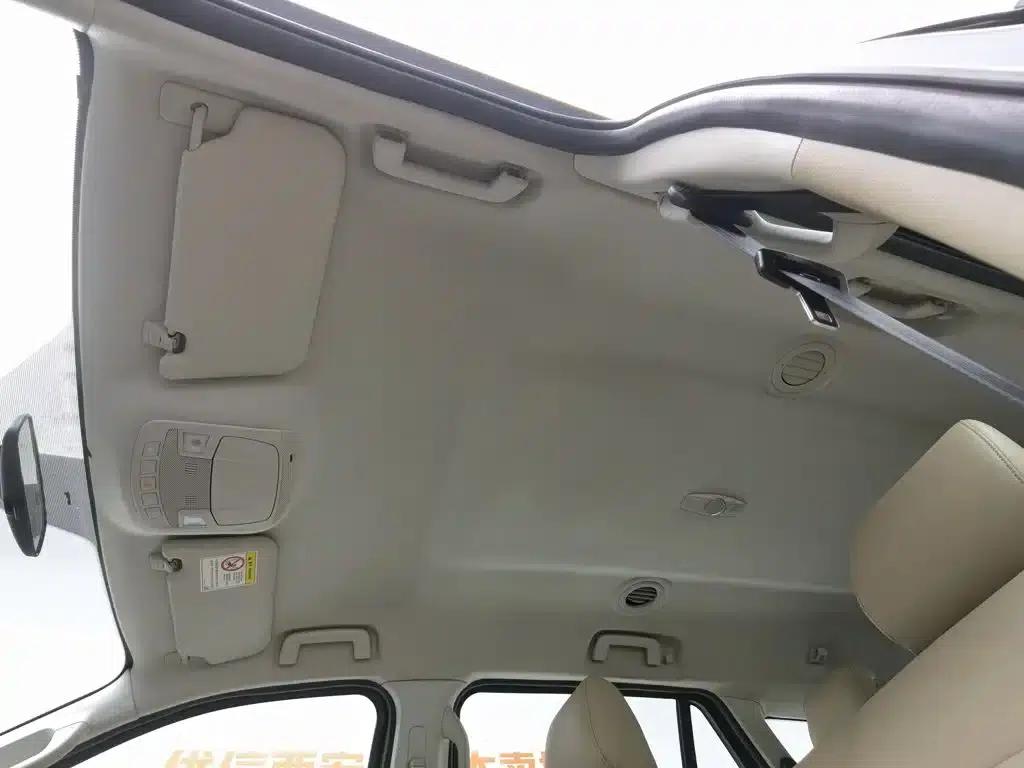 2016 Ford Everest 2.0T Gasoline Automatic 4WD Elite Edition — миниатюра 14