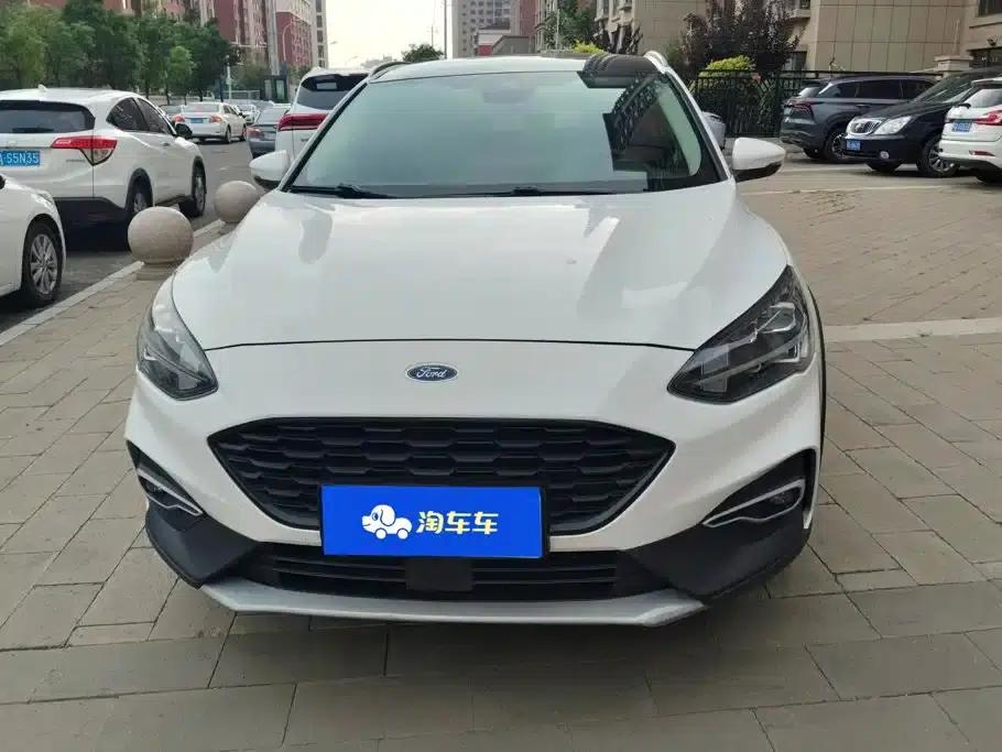 2020 Ford Focus Active EcoBoost 180 Automatic Sport Edition — миниатюра 2