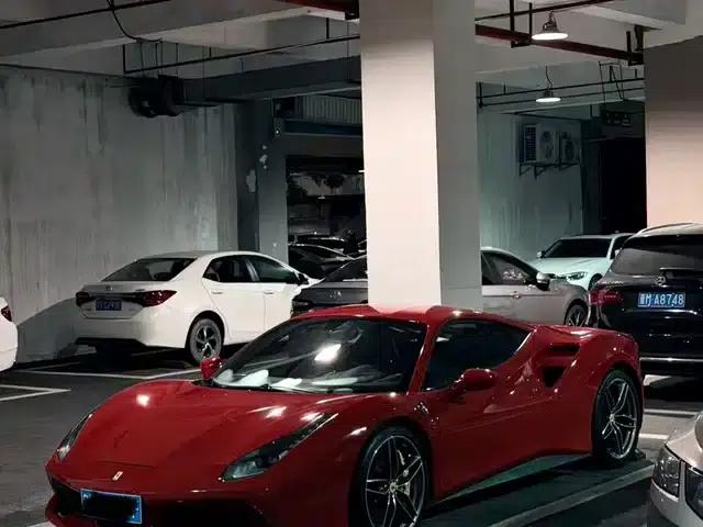 2015 Ferrari 488 GTB