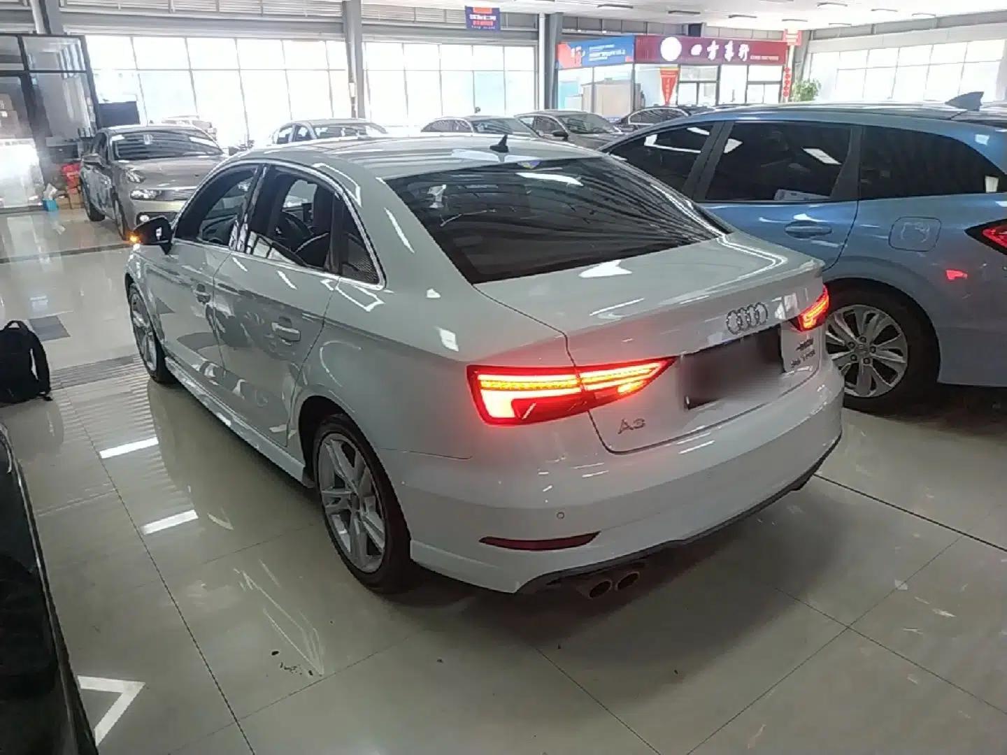 Audi A3 2020 Limousine 35 TFSI Fashion Edition China VI Emission Standard — миниатюра 4