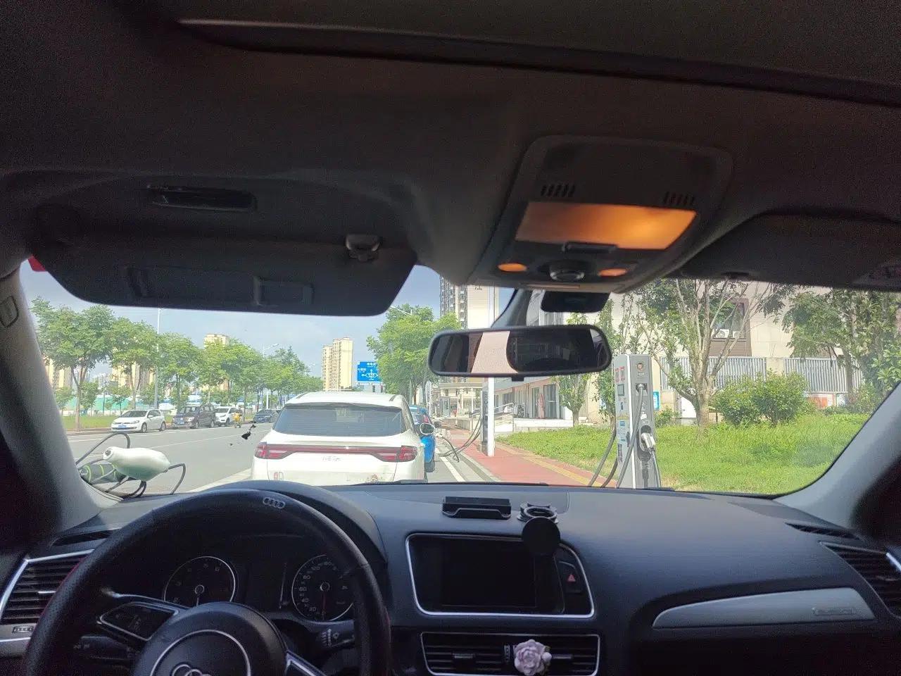 Audi Q5 2015 40 TFSI Technology Edition — миниатюра 18