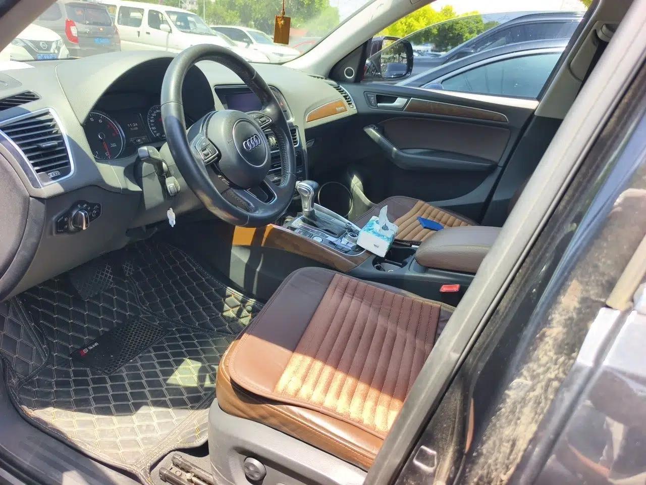 Audi Q5 2015 40 TFSI Comfort Model — миниатюра 15