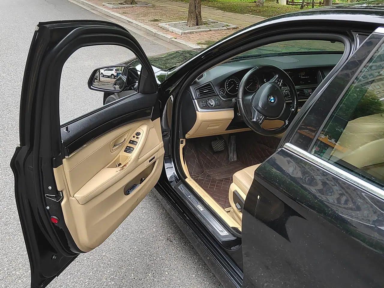 BMW 5 Series 2014 525Li Luxury Design Package — миниатюра 16