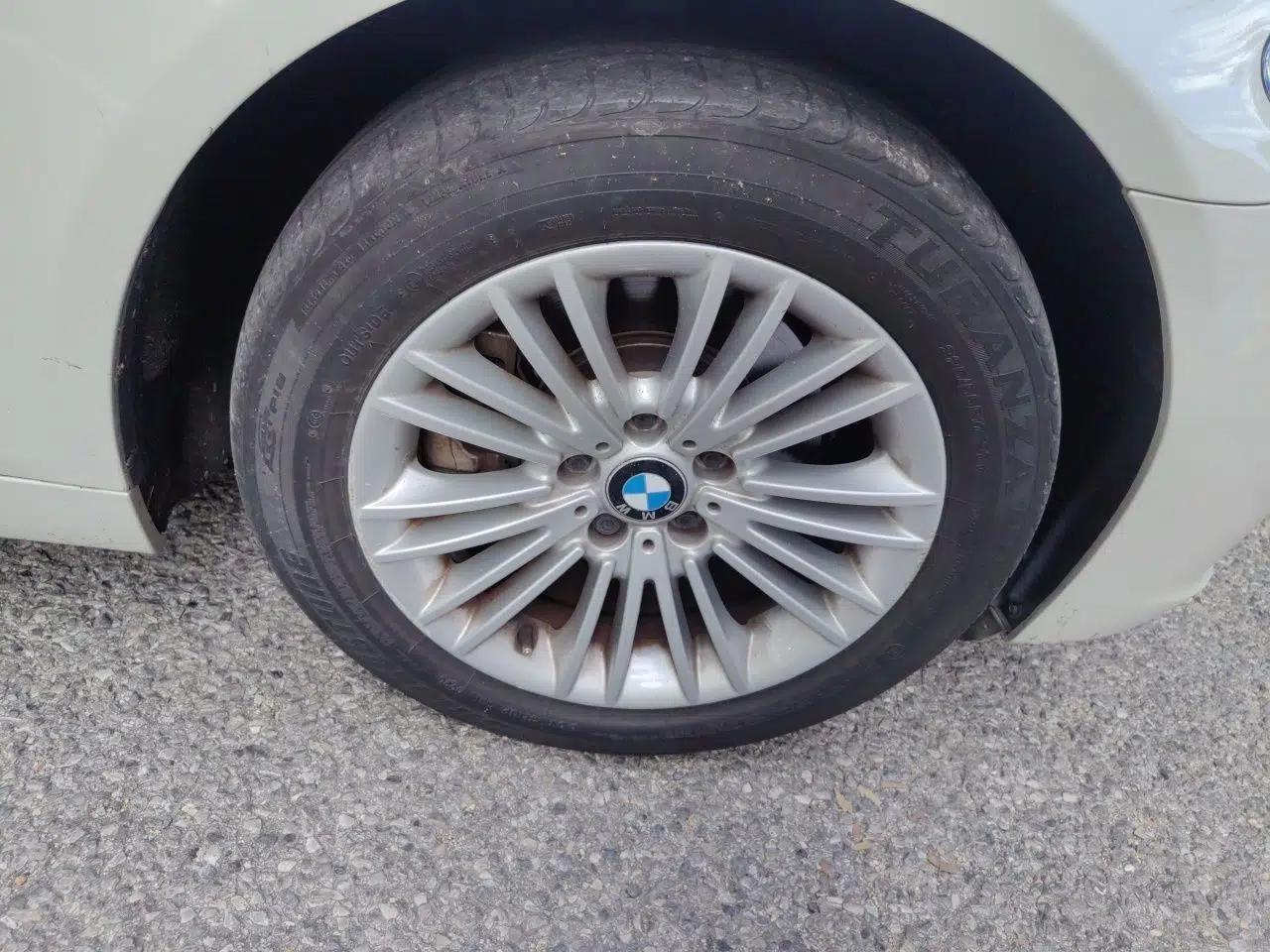 BMW 5 Series 2014 525Li Leading Model — миниатюра 8