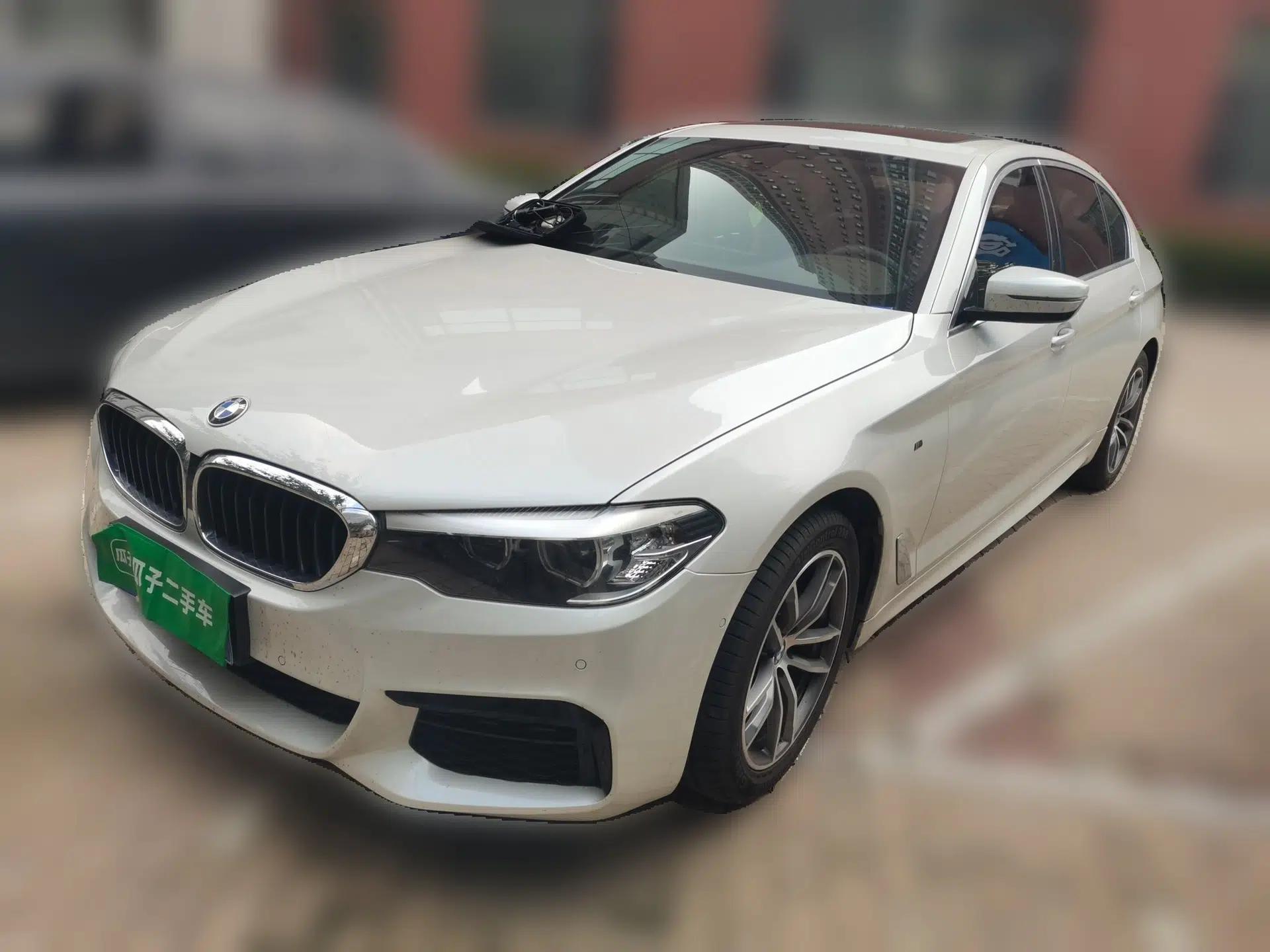 BMW 5 Series 2019 Restyled 525Li M Sport Package — миниатюра 1