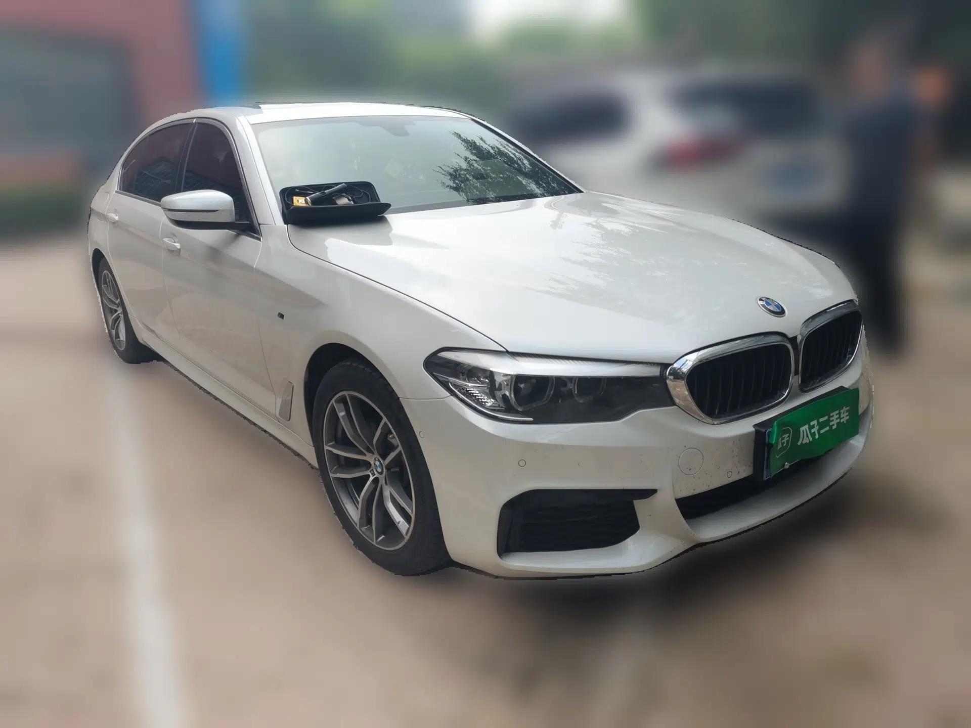 BMW 5 Series 2019 Restyled 525Li M Sport Package — миниатюра 3