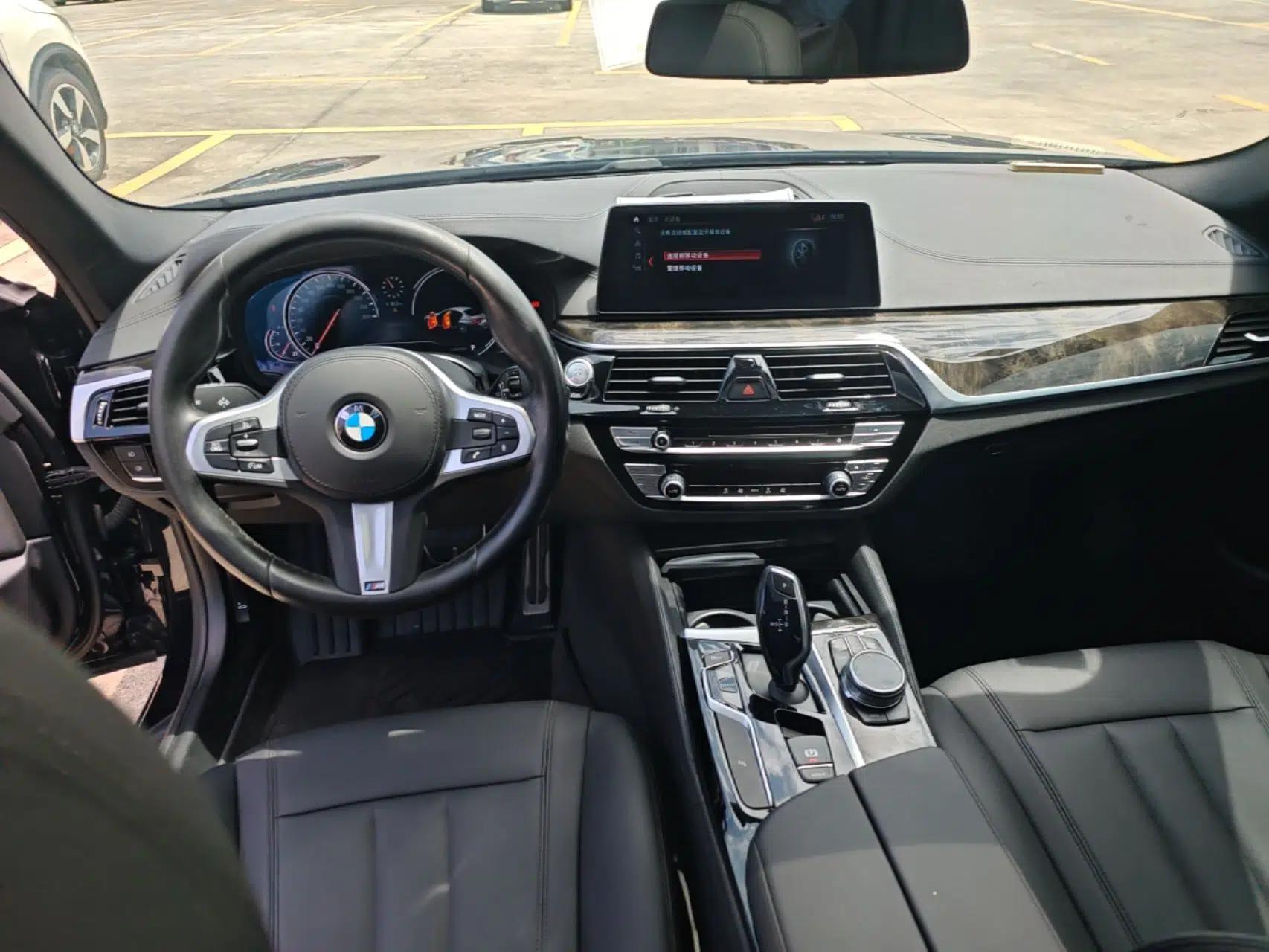 BMW 5 Series 2018 525Li M Sport Package — миниатюра 12