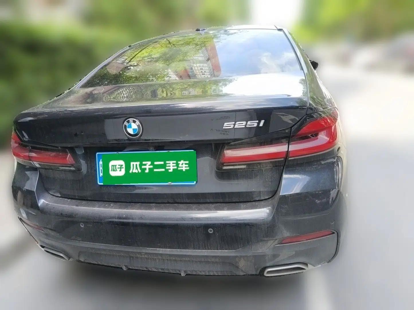BMW 5 Series 2022 Second Facelift 525i M Sport Package — миниатюра 5