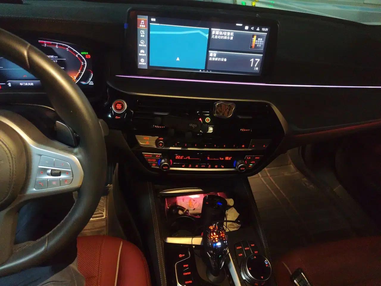 BMW 5 Series 2023 530Li Leading Model M Sport Package — миниатюра 13