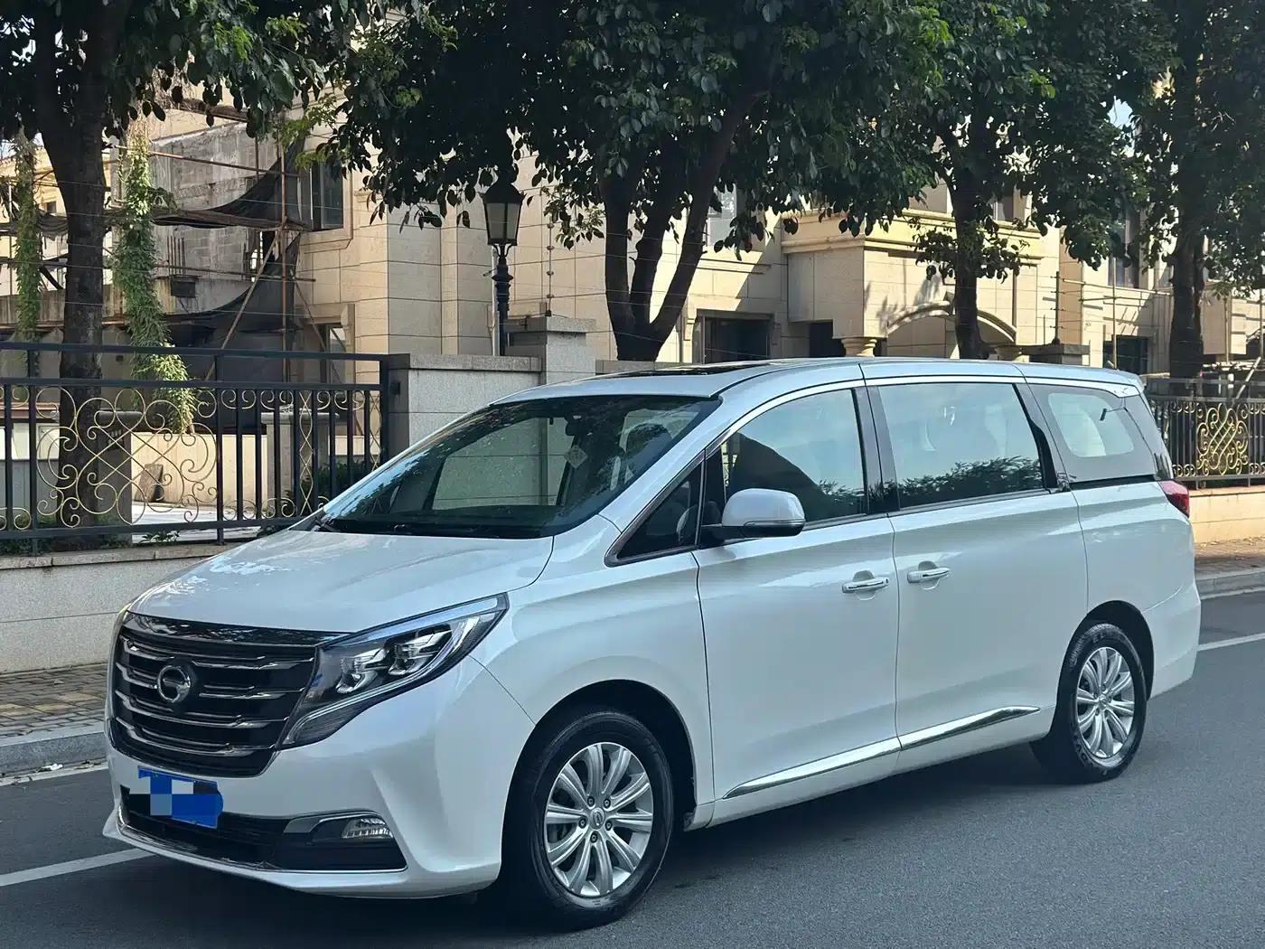 Trumpchi M8 2018 320T Luxury Edition — миниатюра 1