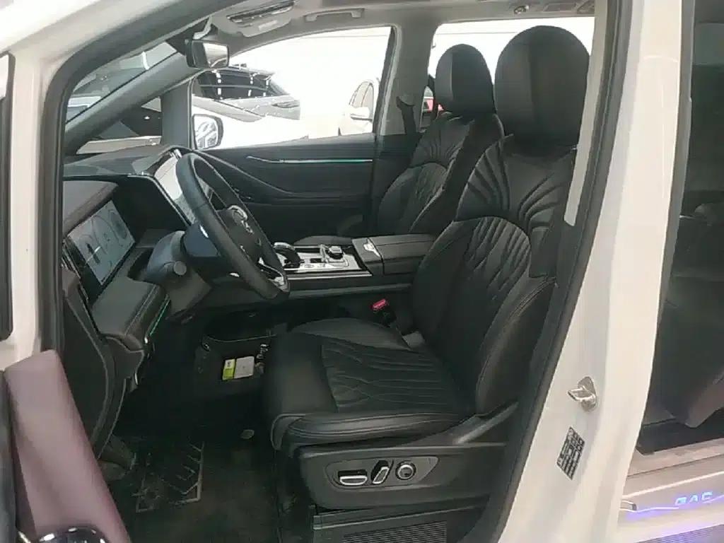 Trumpchi M8 2024 Master Series 400T Supreme Edition — миниатюра 15