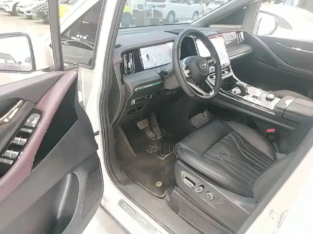 Trumpchi M8 2024 Master Series 400T Supreme Edition — миниатюра 16