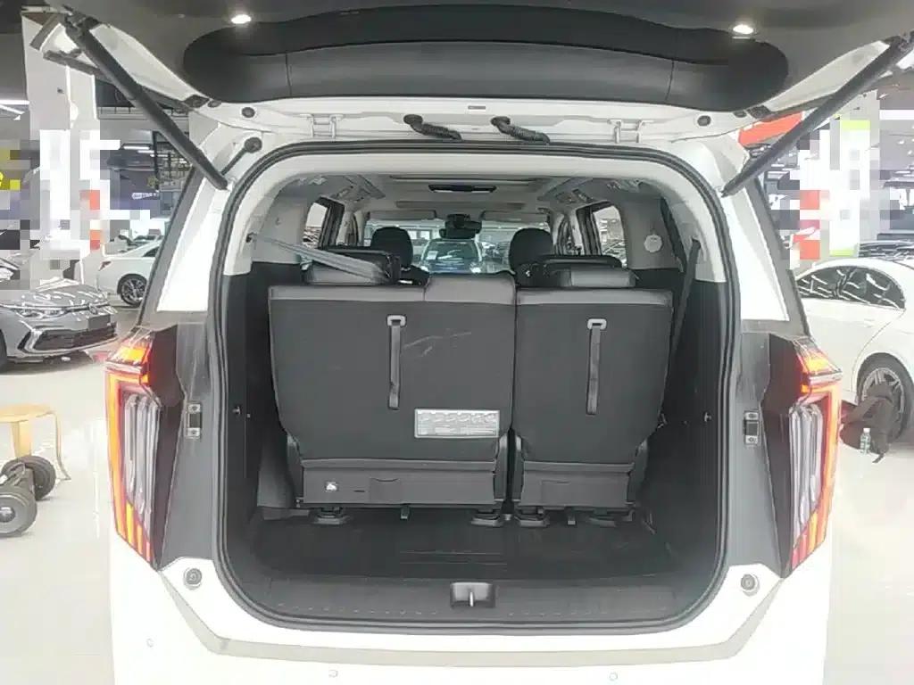 Trumpchi M8 2024 Master Series 400T Supreme Edition — миниатюра 19