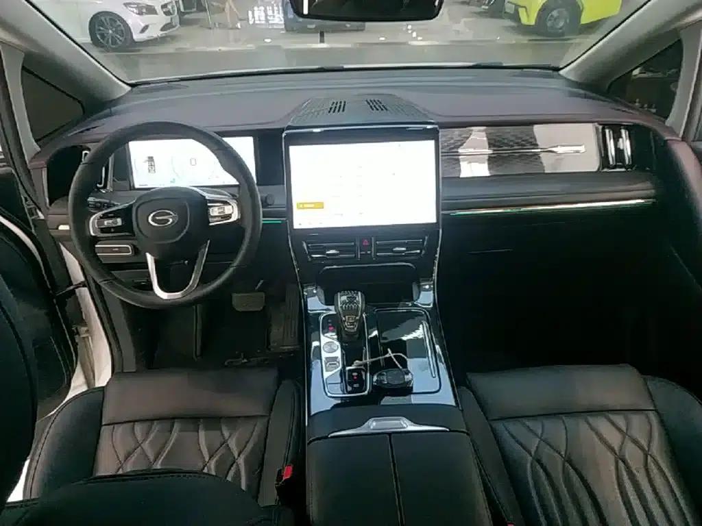 Trumpchi M8 2024 Master Series 400T Supreme Edition — миниатюра 10