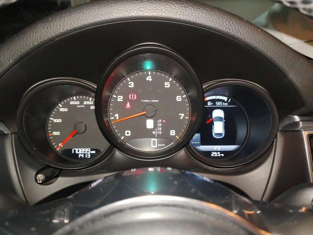 Porsche Macan 2017 Macan 2.0T — миниатюра 11