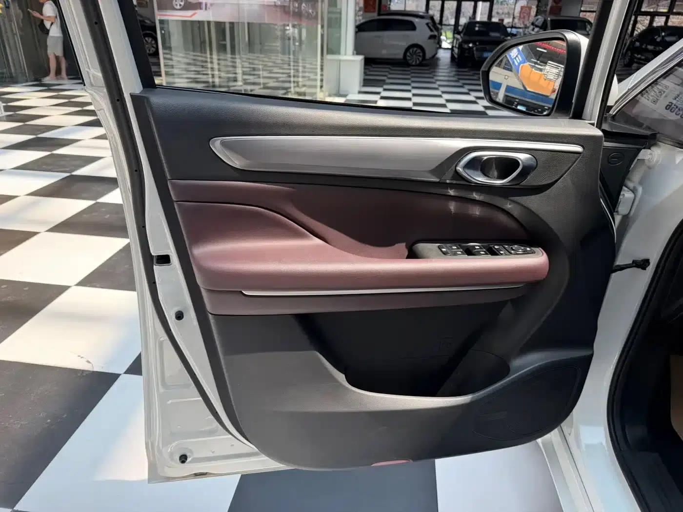 Trumpchi M6 2021 PRO 270T Automatic Premium Edition — миниатюра 6