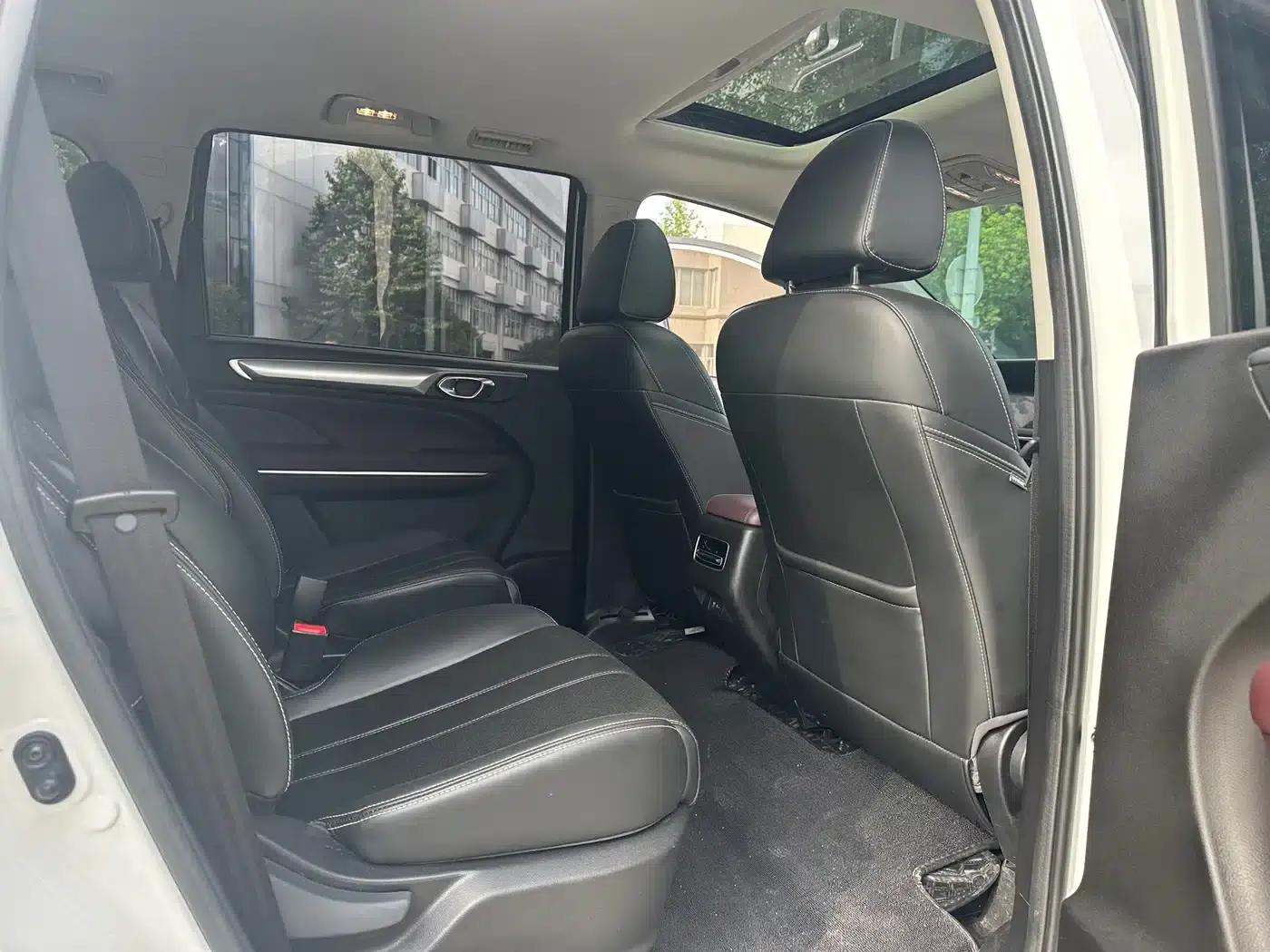 Trumpchi M6 2023 PRO 270T DCT Luxury Edition — миниатюра 9