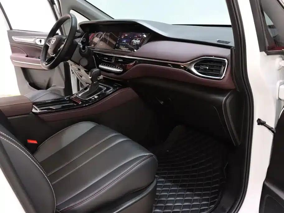 Trumpchi M6 2023 PRO 270T DCT Luxury Edition — миниатюра 8