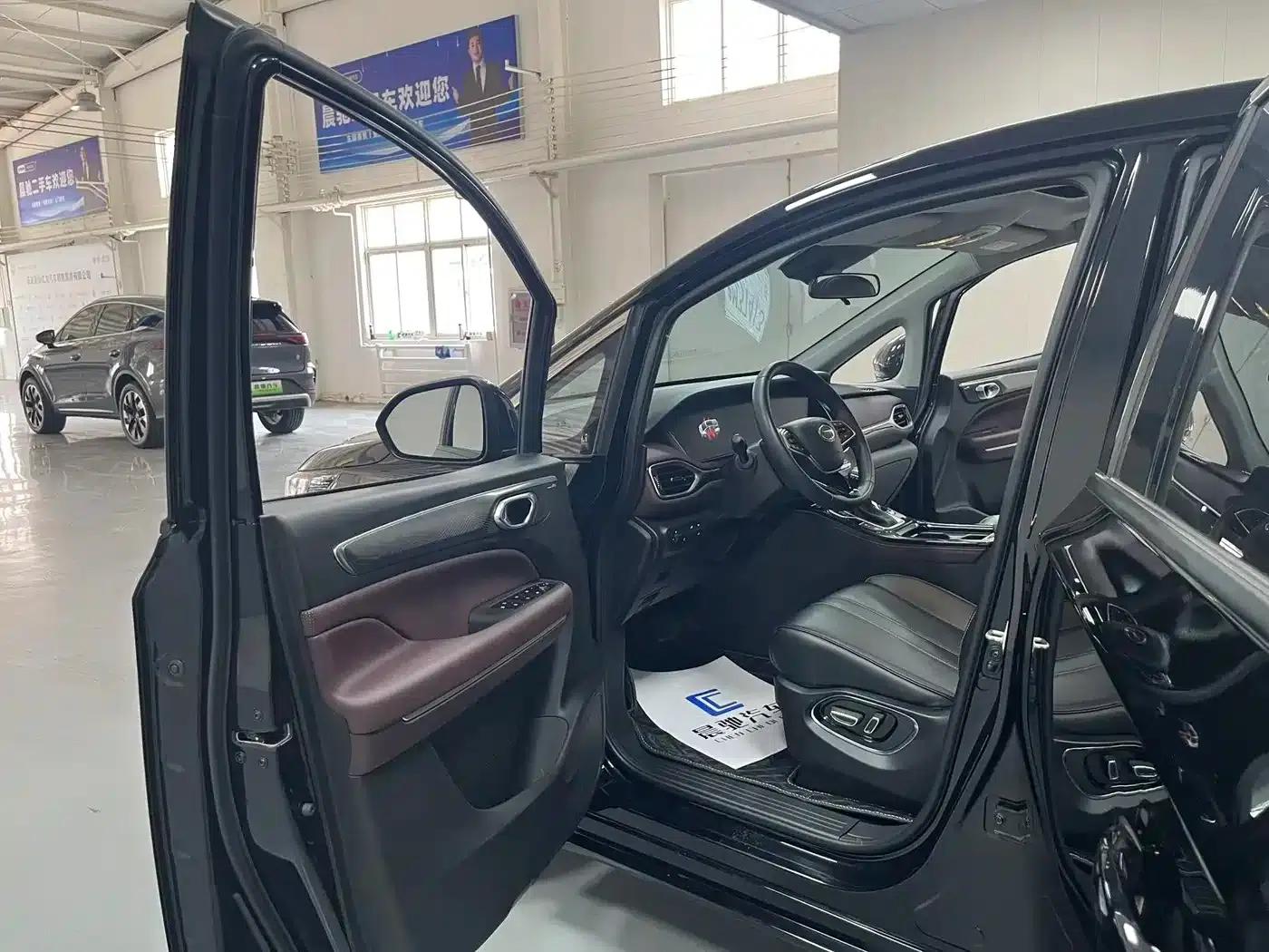 Trumpchi M6 2023 PRO 270T DCT Premium Edition — миниатюра 11