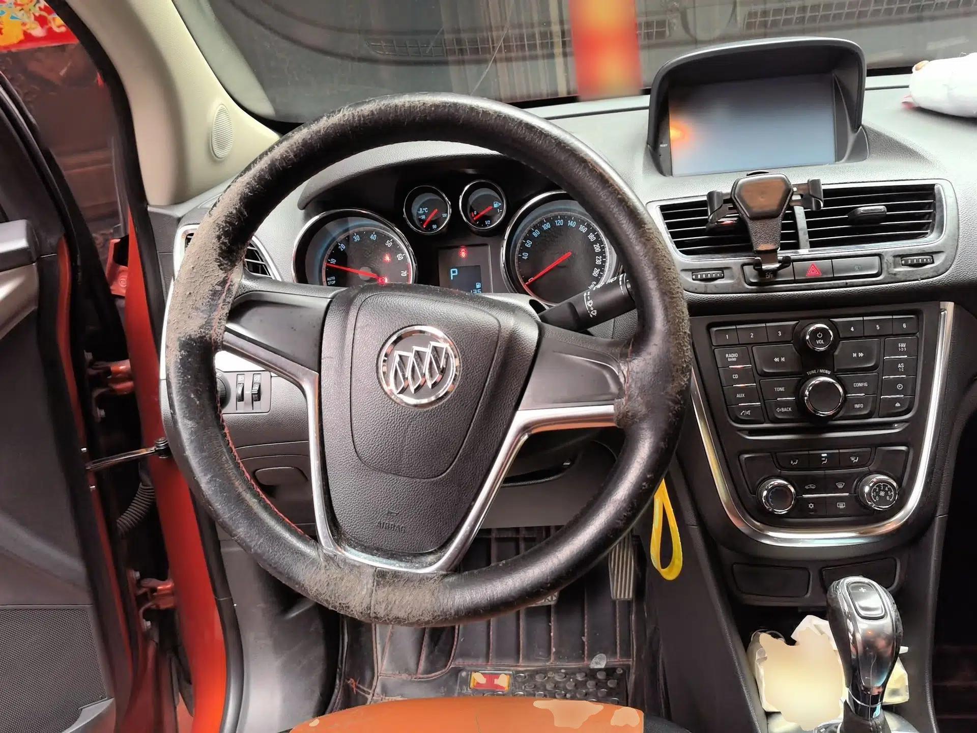 Buick Encore 2015 1.4T Automatic Two-Wheel Drive Urban Elite Version — миниатюра 10