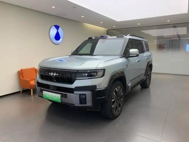 Leopard 8 2025 Smart & Brave Flagship Edition 7-Seater