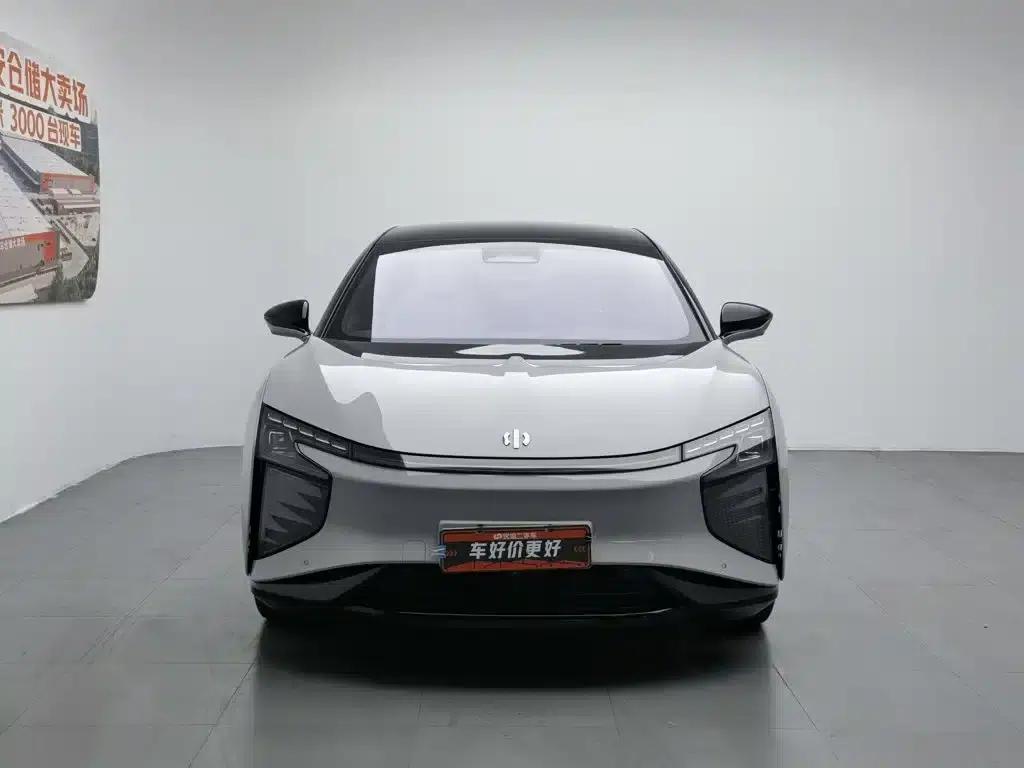 HiPhi X 2021 Luxury 6-seater — миниатюра 3