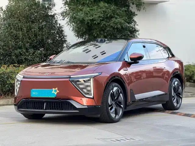 HiPhi Y 2023 Model 810km Long Range Version