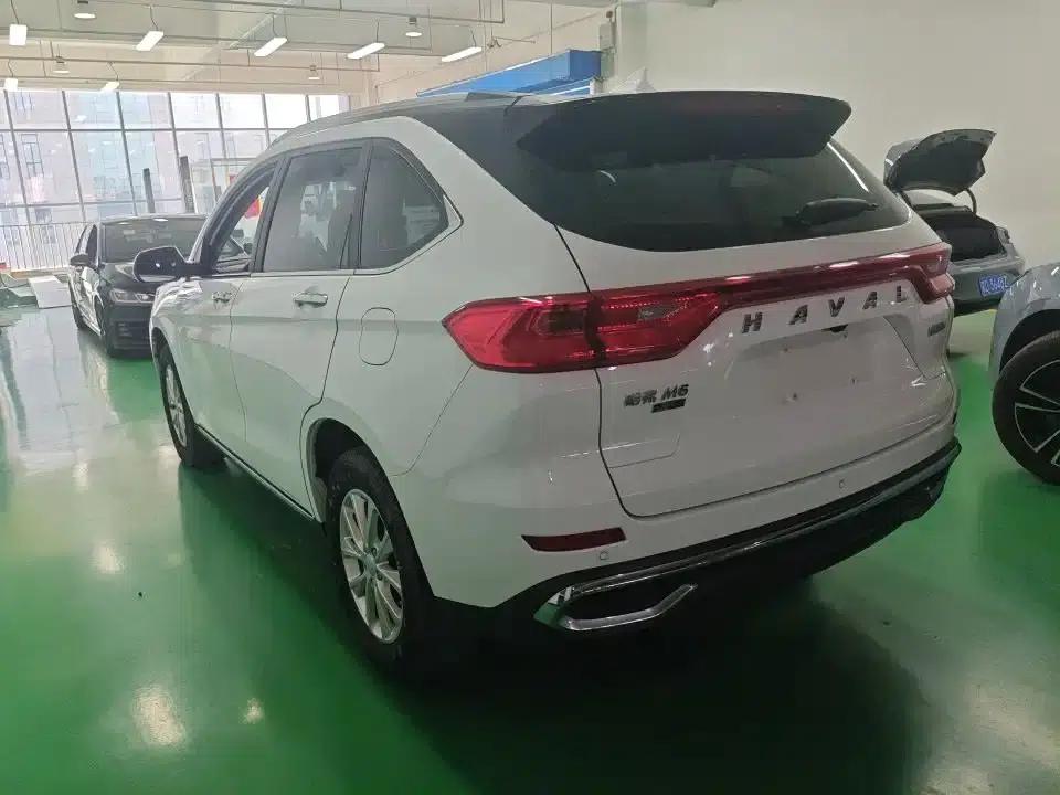 Haval M6 2021 PLUS 1.5T DCT Luxury Intelligent Connectivity Edition — миниатюра 3