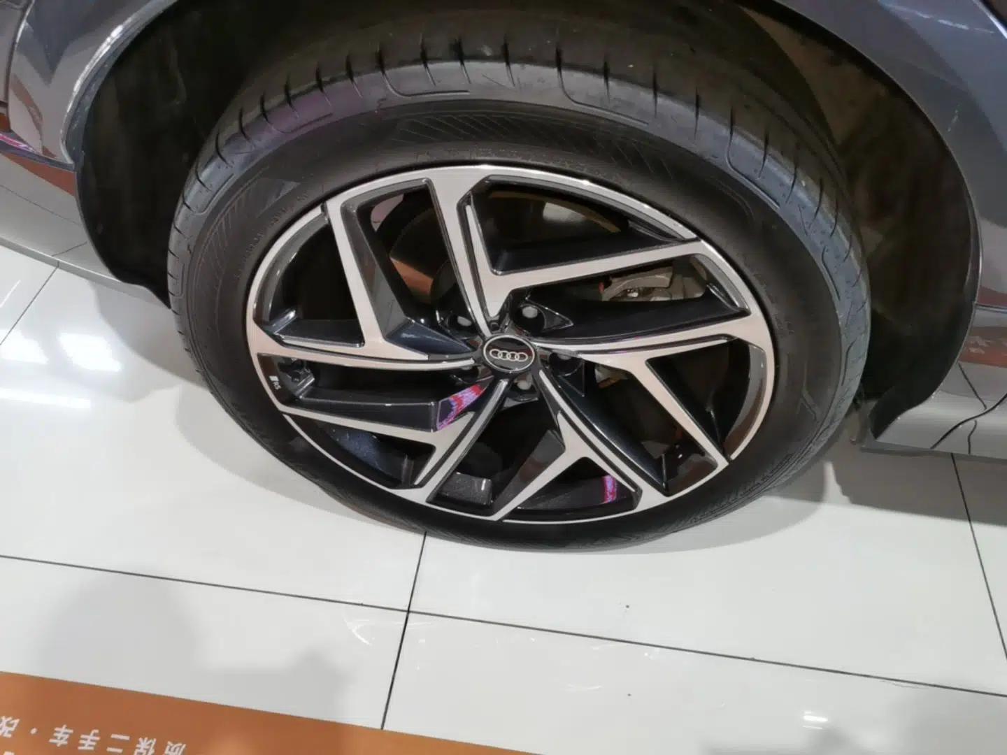 Audi Q6L e-tron 2026 First Launch Navigation Edition — миниатюра 11