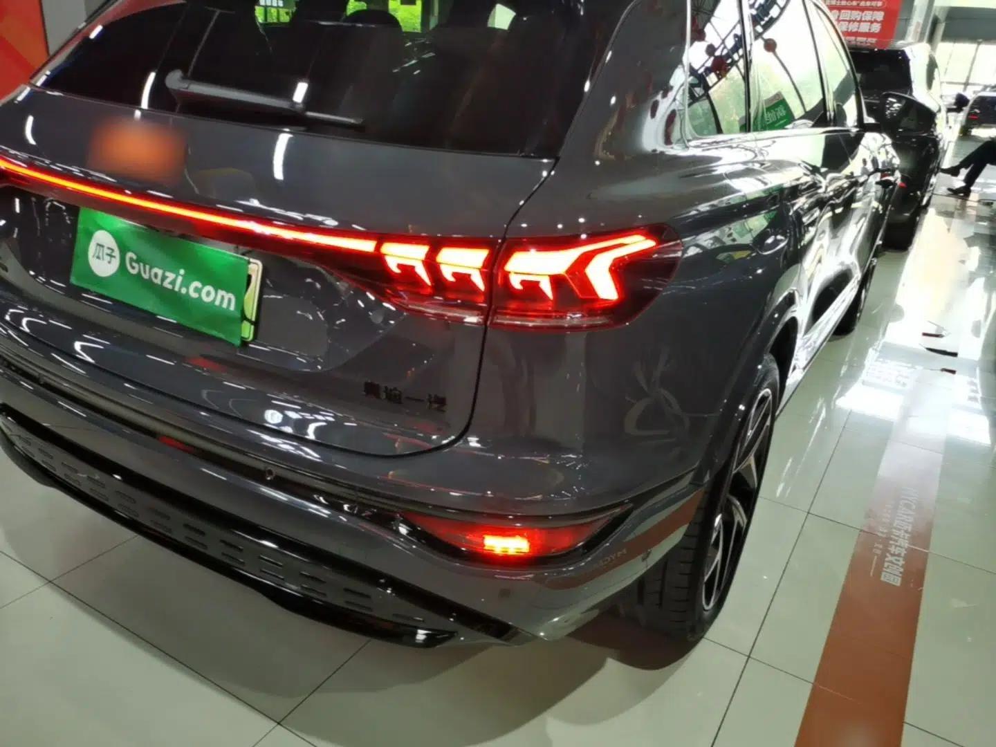 Audi Q6L e-tron 2026 First Launch Navigation Edition — миниатюра 9